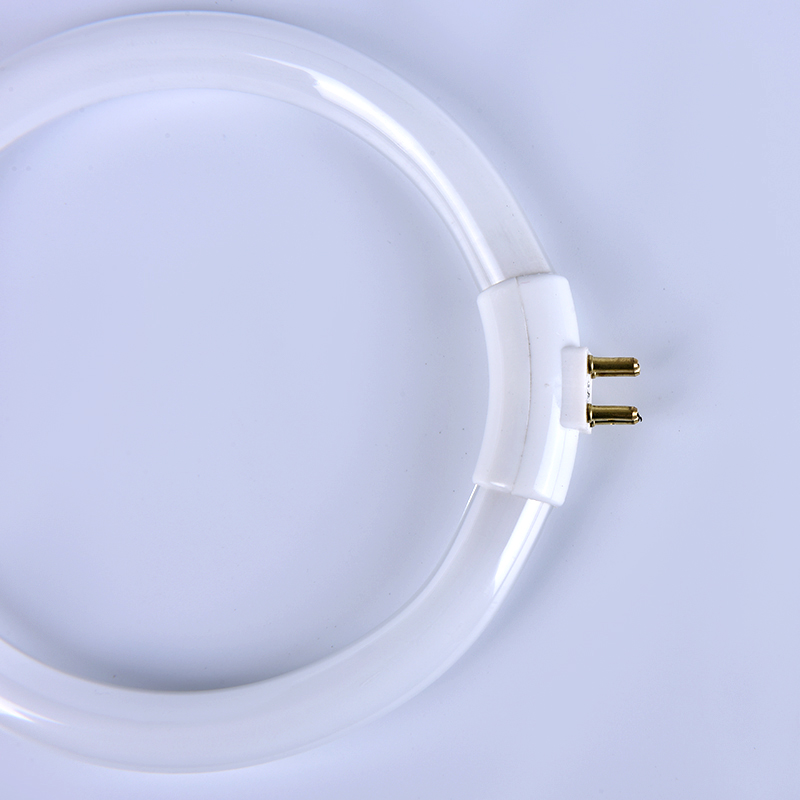 1 szt. Biała Mała Okrągła Lamp – Ring Light Desk Small recenzja i cena